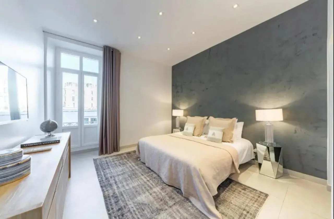 Amazing & Modern 2-Bedrooms Cannes Apartment
