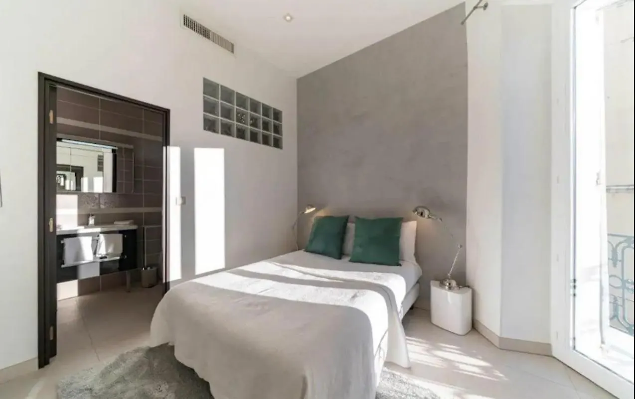 Amazing & Modern 2-Bedrooms Cannes