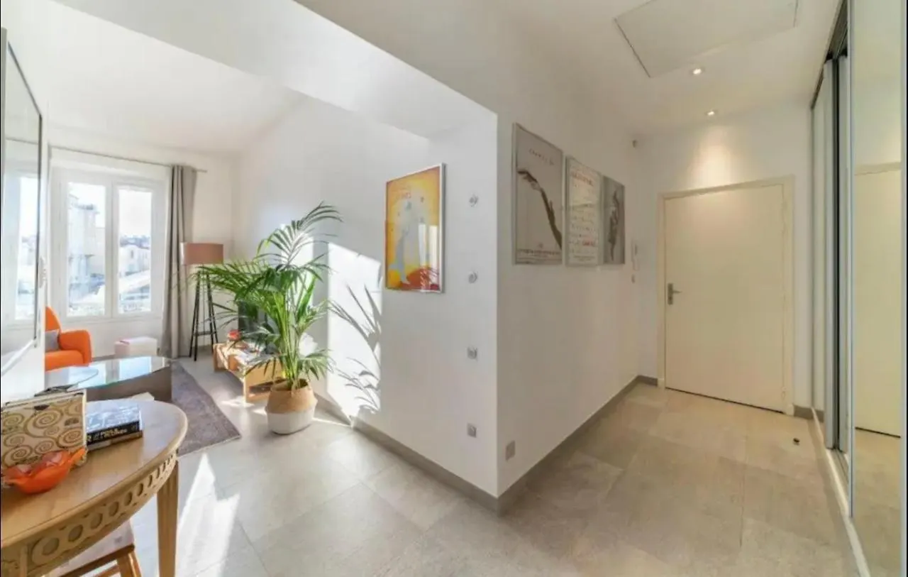 Apartment Amazing & Modern 2-Bedrooms Cannes