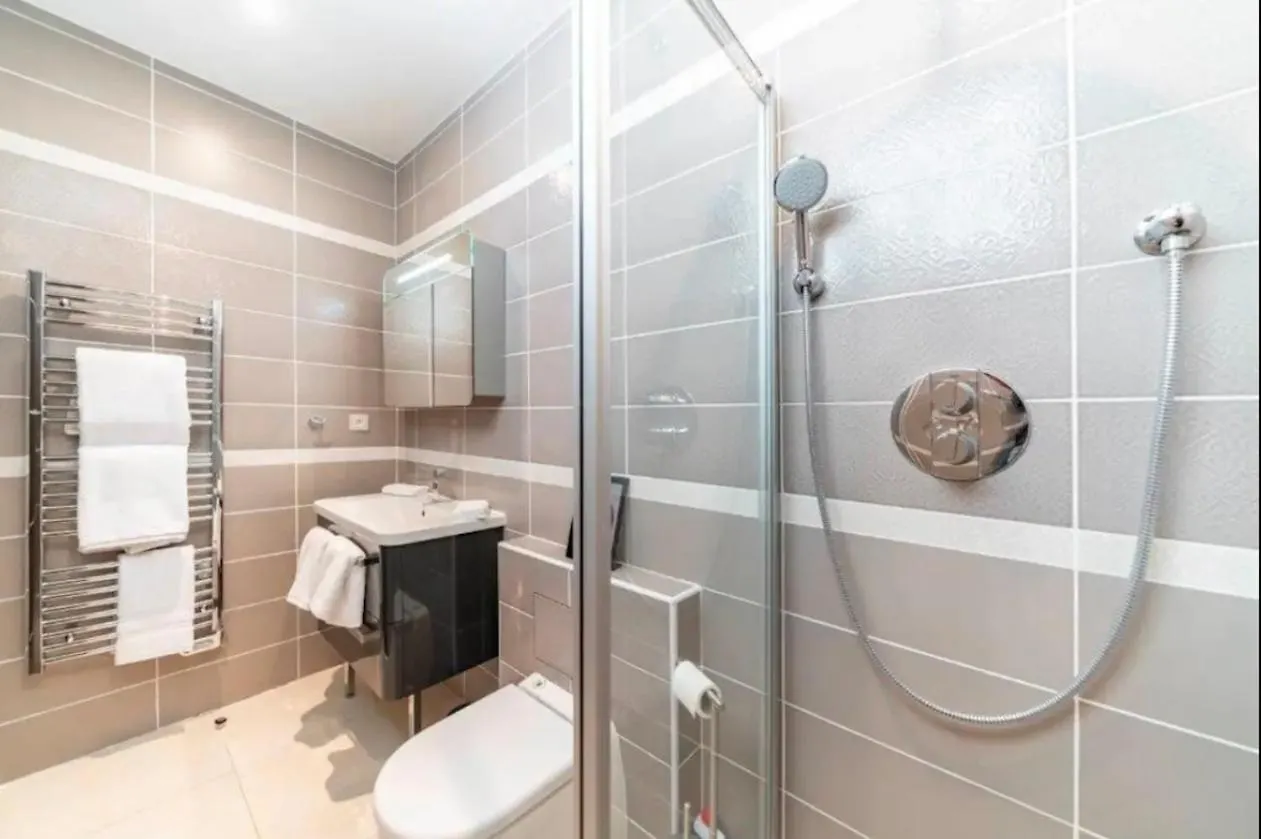 Apartment Amazing & Modern 2-Bedrooms Cannes